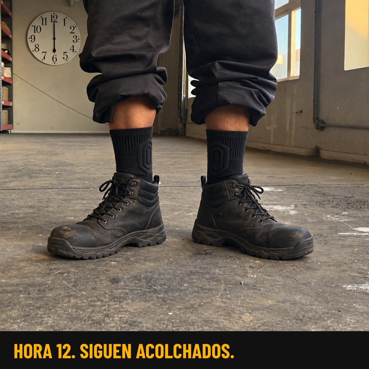 Calcetines Talón Firme y botas de seguridad al terminar un turno de doce horas